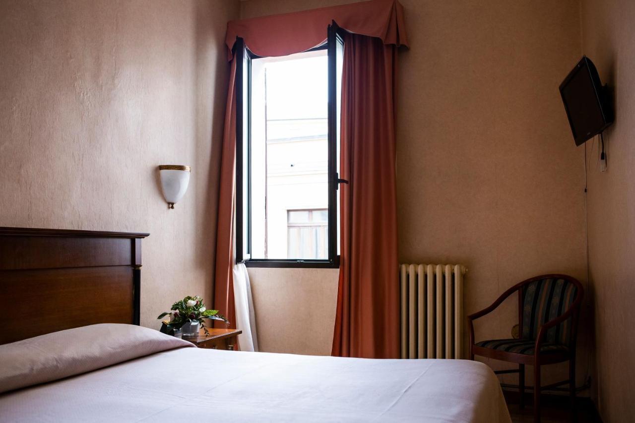 Hotel Astor Plaisance Extérieur photo